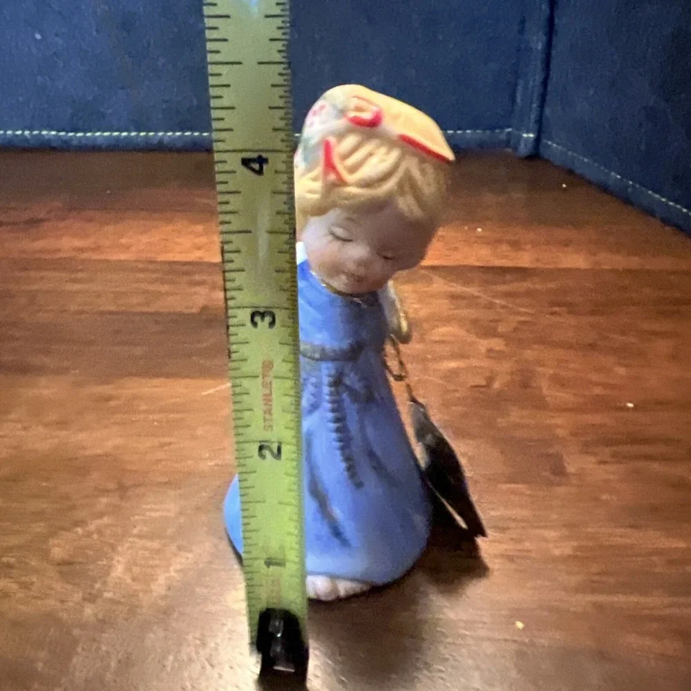 Angel‎ Bell,Bashful Belle, JASCO, Porcelain, Vintage, Christmas, W/Tag, 1978 box